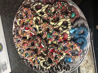 pretzel tray