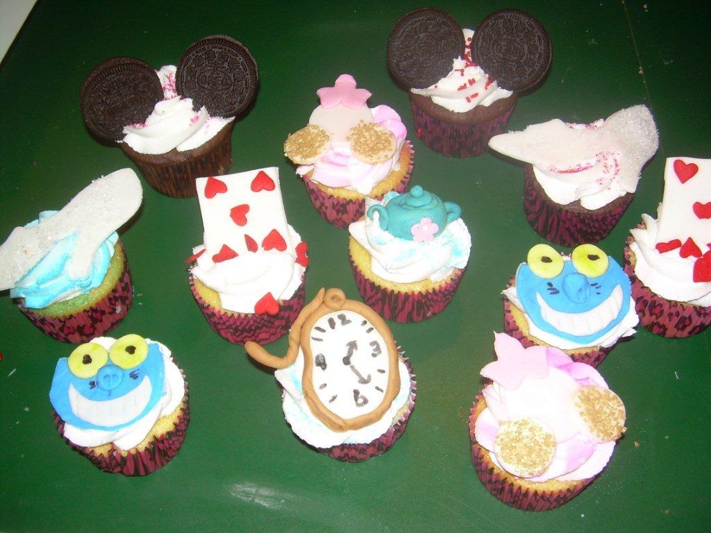 More Disney Cupcakes-